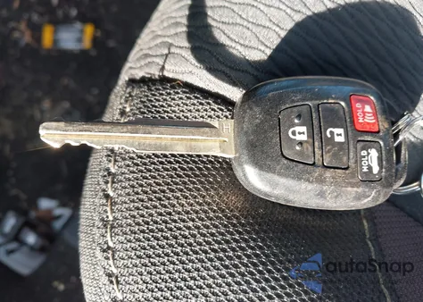 2018 Toyota Corolla Le из США, поврежденный, VIN 2T1BURHE8JC026466